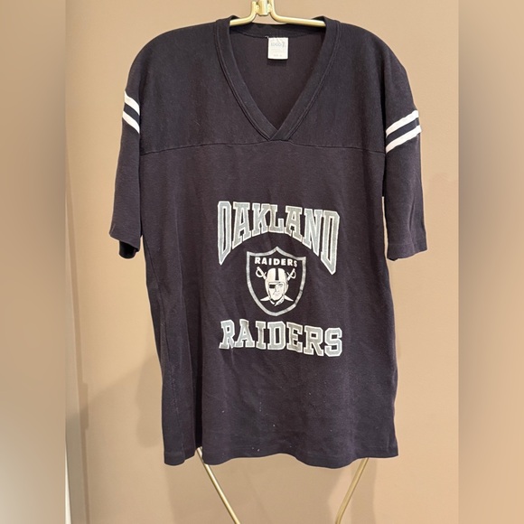 Vintage 80s Oakland Raiders 3/4 sleeve tshirt - Picture 2 of 5